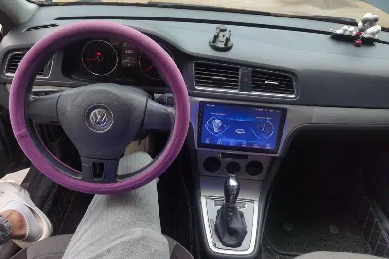 2013 Volkswagen Lavida Classic Facelift 1.6L Automatic Comfort Edition — миниатюра 12