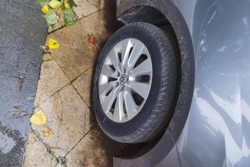 2013 Volkswagen Lavida Classic Facelift 1.6L Automatic Comfort Edition — миниатюра 10