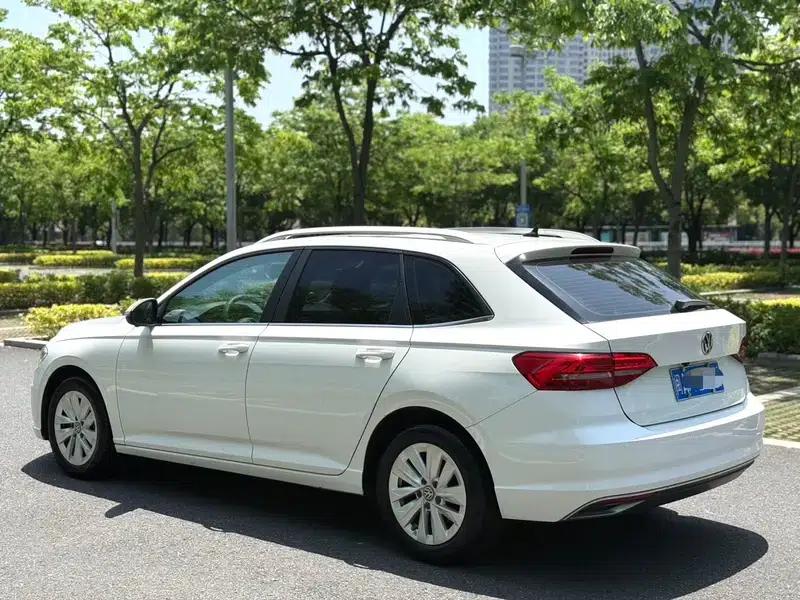 2019 Volkswagen Lavida Hatchback 280TSI DSG Comfort Edition (China VI Emission Standard) — миниатюра 4