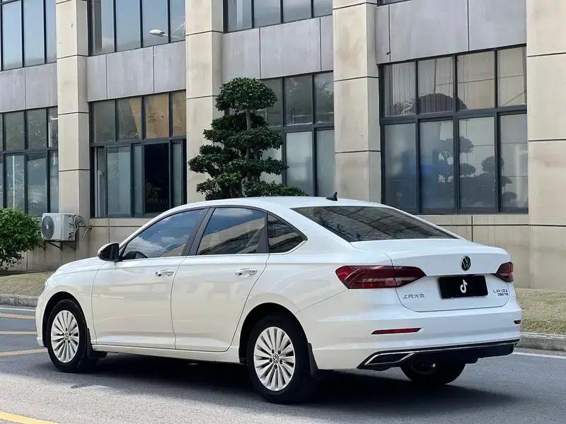 2021 Volkswagen Lavida 280TSI DSG Comfort Edition — миниатюра 4