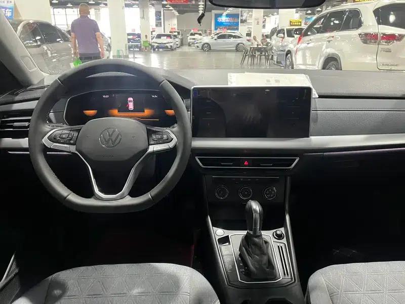 2024 Volkswagen Lavida 1.5L Automatic Full Comfort Edition — миниатюра 7
