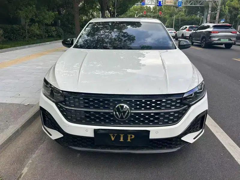 2023 Volkswagen Lavida 300TSI DSG Full Comfort Edition — миниатюра 2