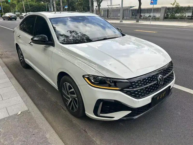2023 Volkswagen Lavida 300TSI DSG Full Comfort Edition — миниатюра 3