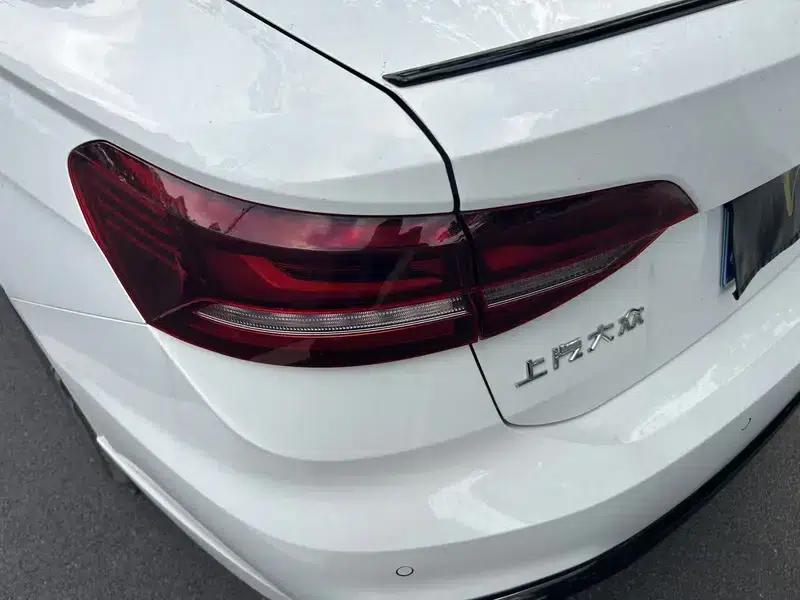 2023 Volkswagen Lavida 300TSI DSG Full Comfort Edition — миниатюра 6