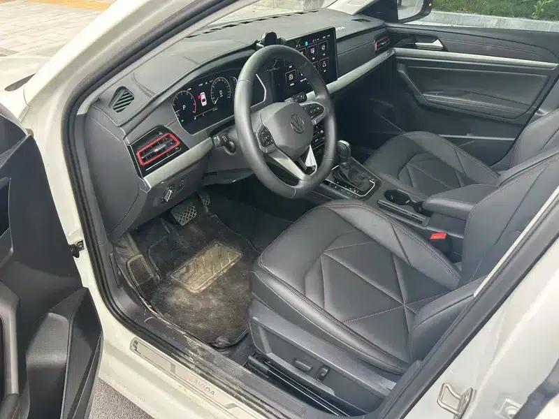 2023 Volkswagen Lavida 300TSI DSG Full Comfort Edition — миниатюра 10