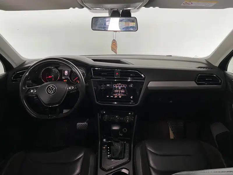 Tiguan L 2021 330TSI Automatic 2WD Smart Edition — миниатюра 14