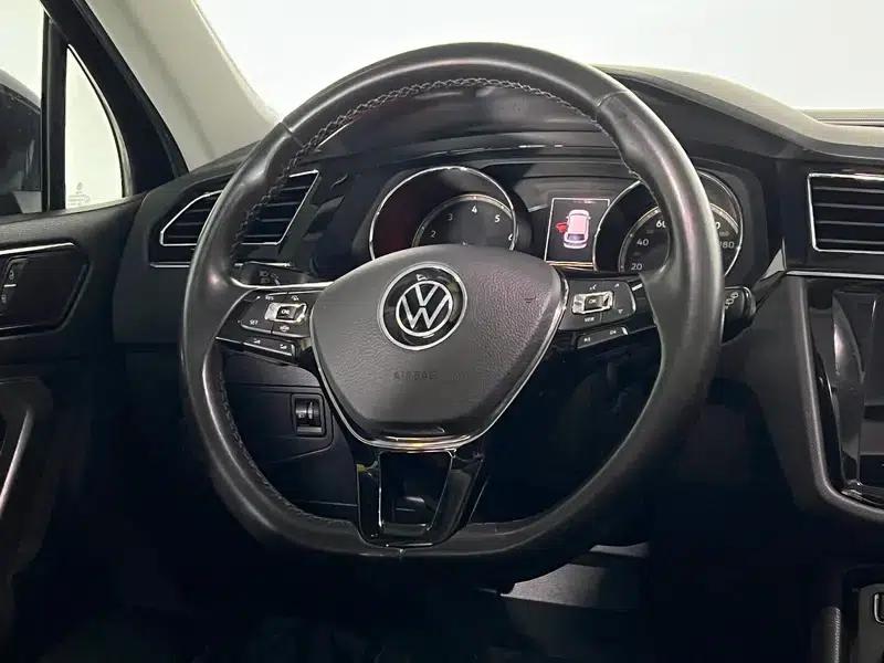 Tiguan L 2021 330TSI Automatic 2WD Smart Edition — миниатюра 16