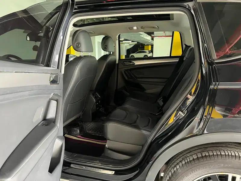 Tiguan L 2021 330TSI Automatic 2WD Smart Edition — миниатюра 18