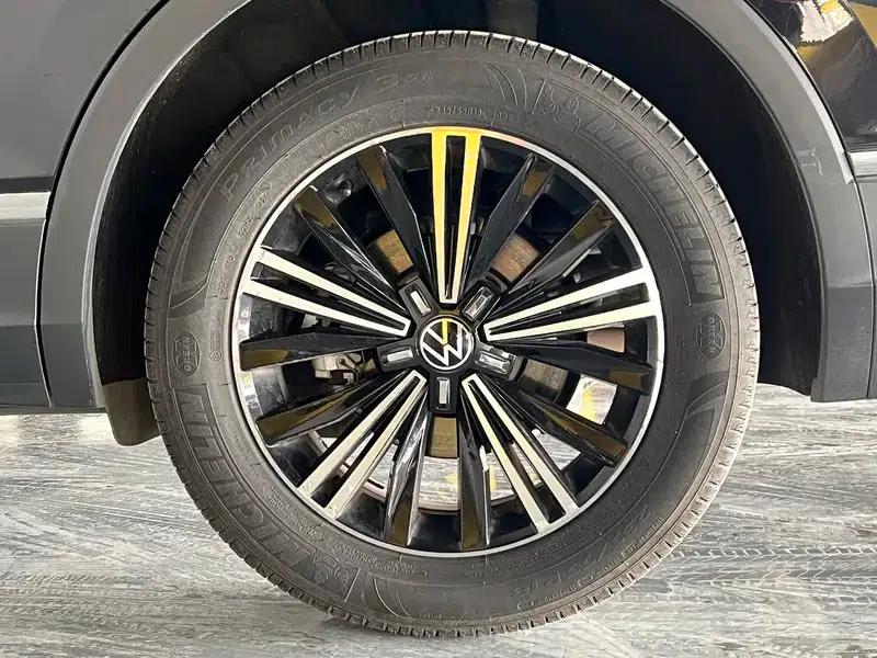 Tiguan L 2021 330TSI Automatic 2WD Smart Edition — миниатюра 9