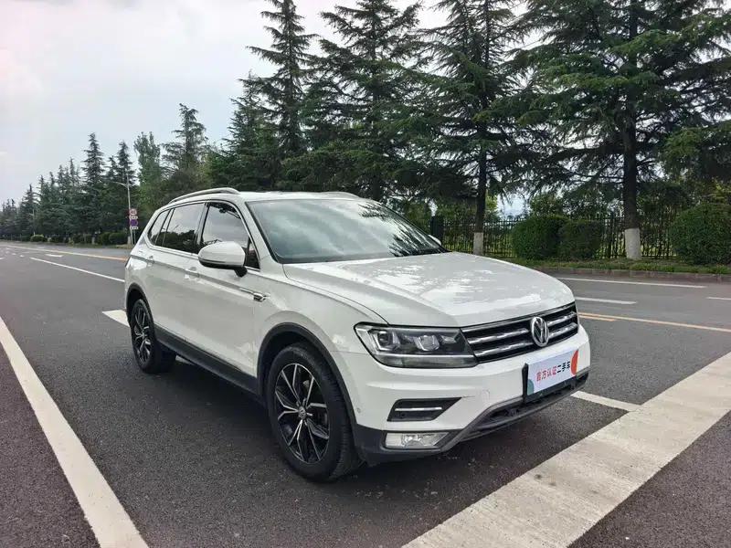 Tiguan L 2019 330TSI Automatic 2WD Smart Luxury Edition (China VI Emission Standard) — миниатюра 3