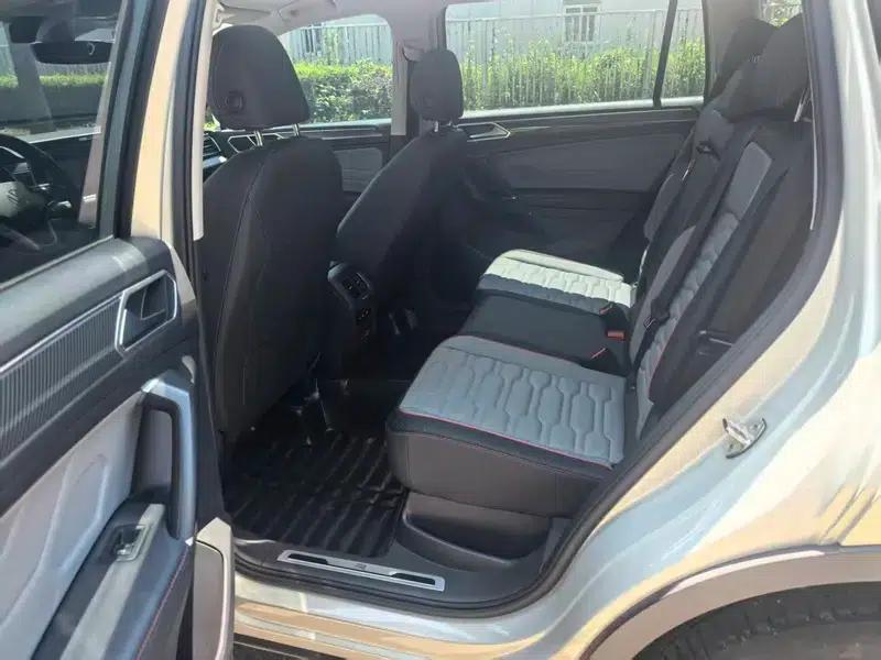 Tiguan L 2022 330TSI Automatic 2WD R-Line Flagship Edition — миниатюра 8