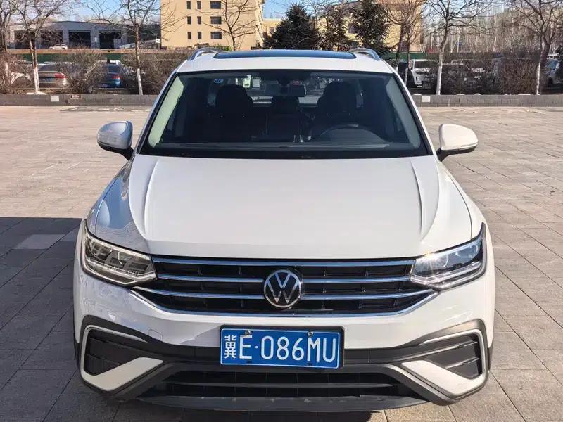 Tiguan L 2023 300TSI 2WD Smart Edition — миниатюра 2
