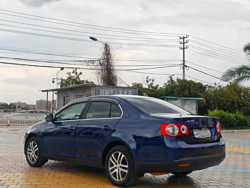 2009 Volkswagen Sagitar 1.6L Manual Comfort Model — миниатюра 5