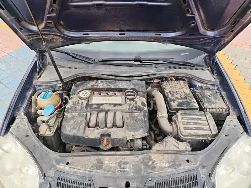 2009 Volkswagen Sagitar 1.6L Manual Comfort Model — миниатюра 9