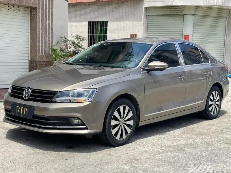 2018 Volkswagen Sagitar 280TSI DSG Luxury — миниатюра 1