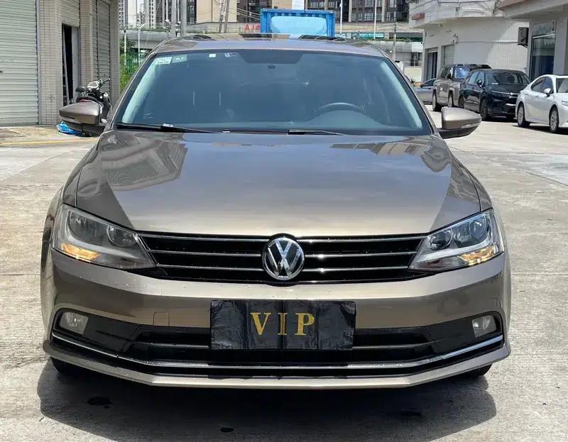 2018 Volkswagen Sagitar 280TSI DSG Luxury — миниатюра 2