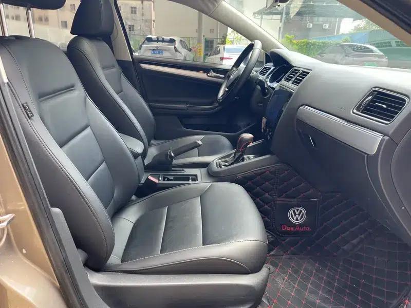2018 Volkswagen Sagitar 280TSI DSG Luxury — миниатюра 8