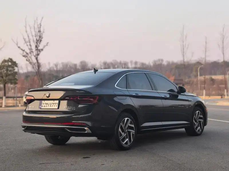 2023 Volkswagen Sagitar 300TSI DSG Super Edition — миниатюра 6