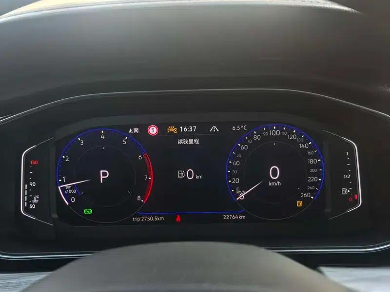 2023 Volkswagen Sagitar 300TSI DSG Super Edition — миниатюра 10