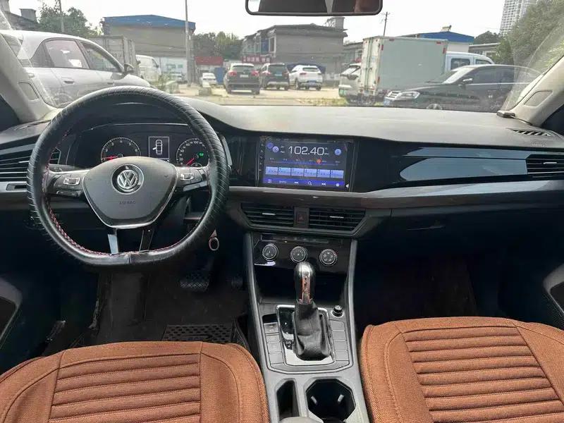 2019 Volkswagen Bora 1.5L Automatic Comfort Model — миниатюра 7