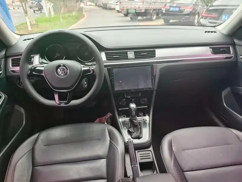 2017 Volkswagen Bora 1.6L Automatic Comfort Model — миниатюра 11