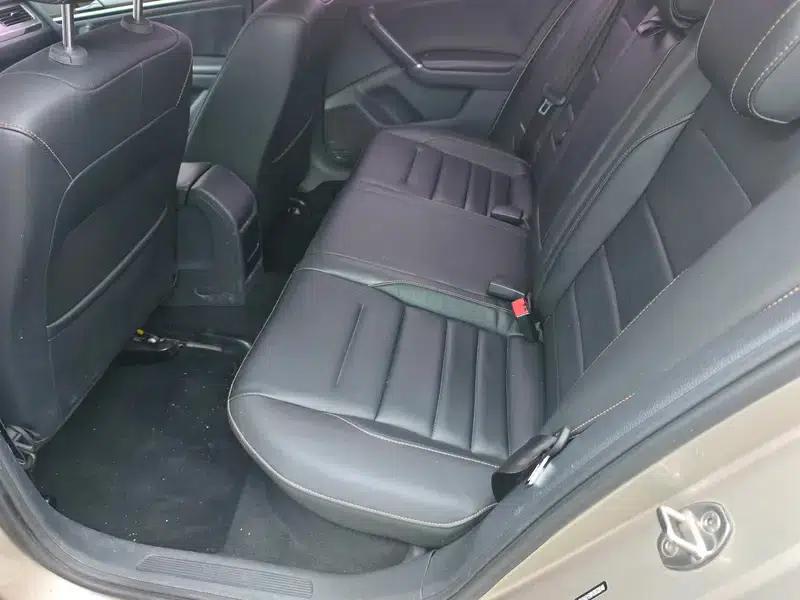 2017 Volkswagen Bora 1.6L Automatic Comfort Model — миниатюра 14