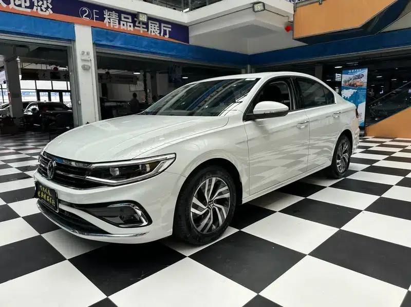2023 Volkswagen Bora 200TSI DSG Smart Edition — миниатюра 1