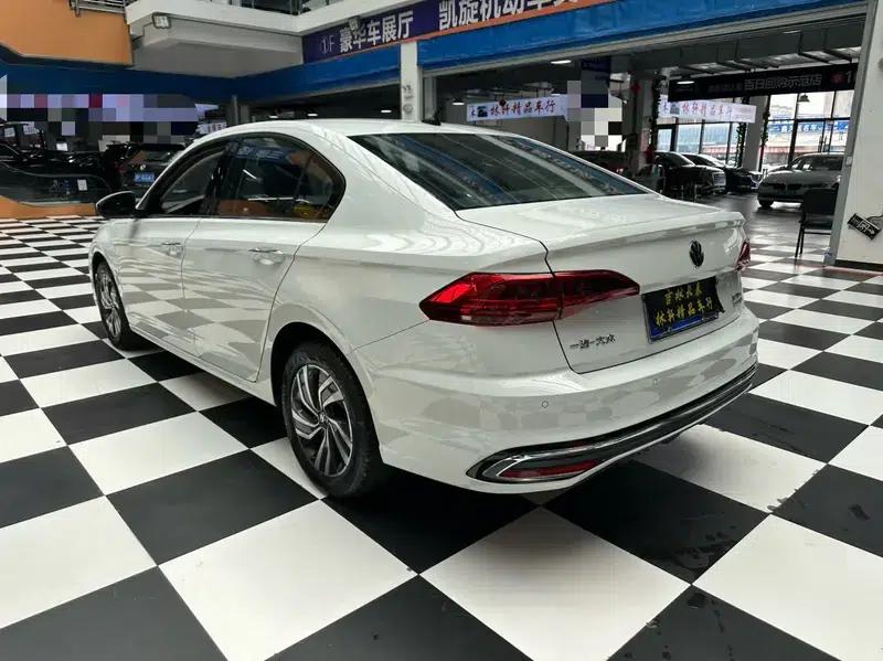 2023 Volkswagen Bora 200TSI DSG Smart Edition — миниатюра 5