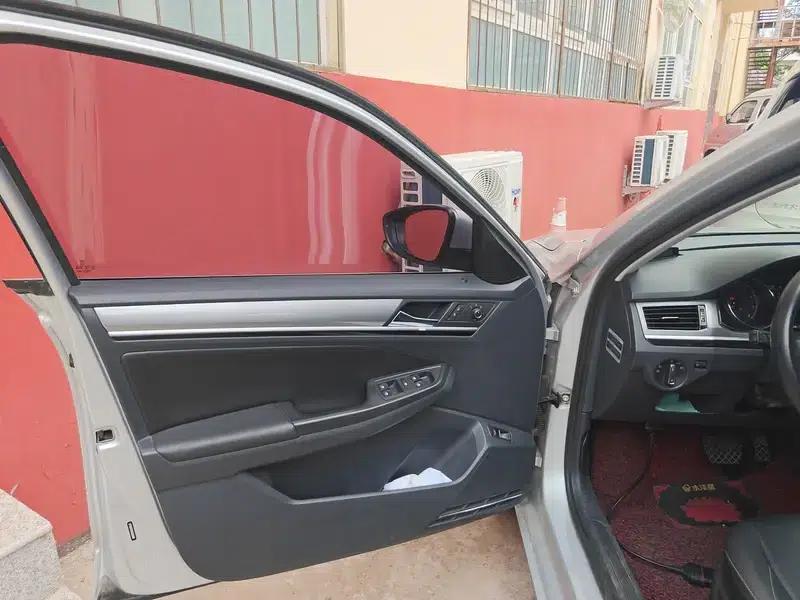 2016 Volkswagen Bora 1.6L Automatic Comfort Model — миниатюра 16