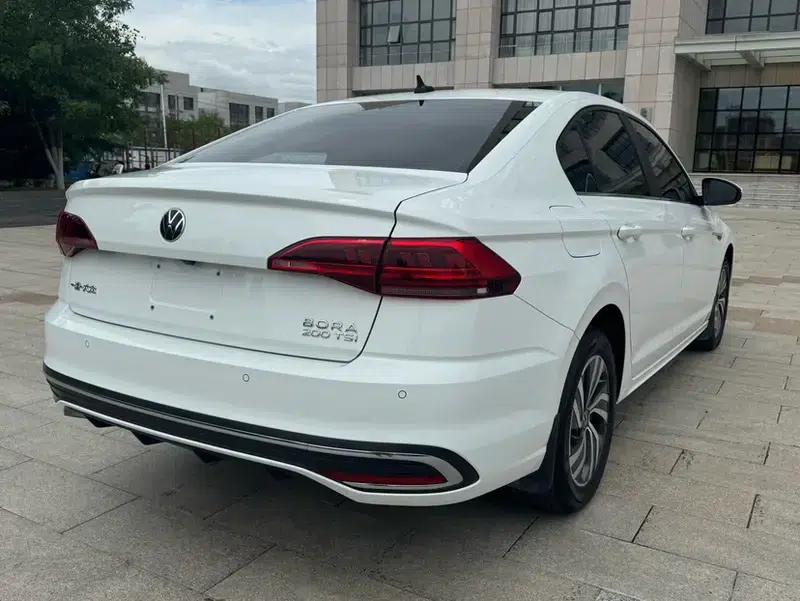 2025 Volkswagen Bora 200TSI DSG Joyful Navigation Edition — миниатюра 6