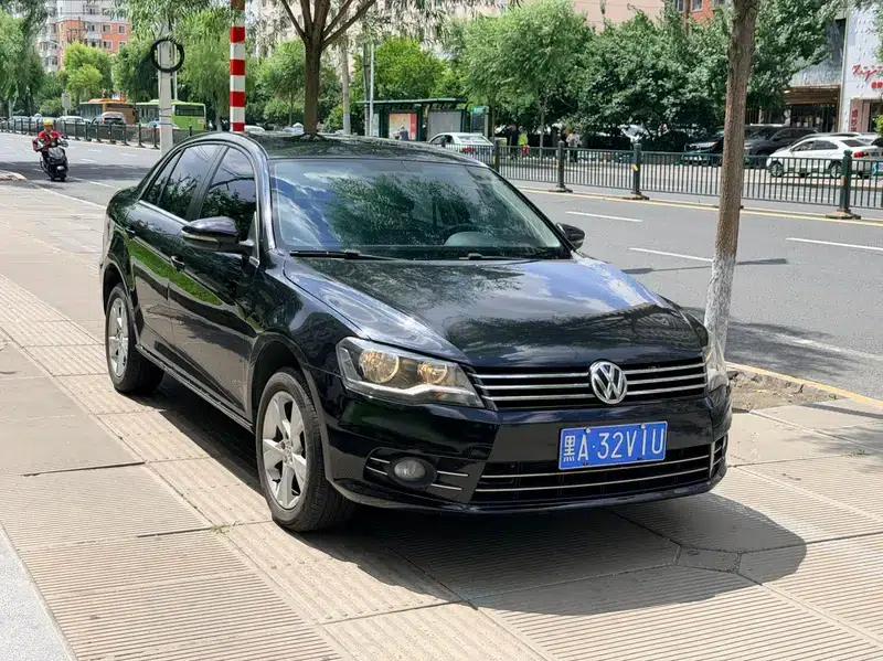 2014 Volkswagen Bora 1.6L Automatic Comfort Model — миниатюра 3