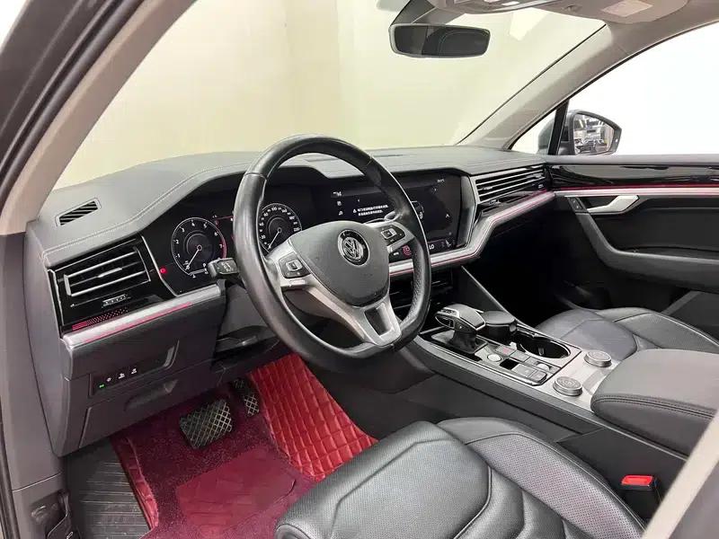 Touareg 2020 3.0TSI Luxury Edition — миниатюра 24