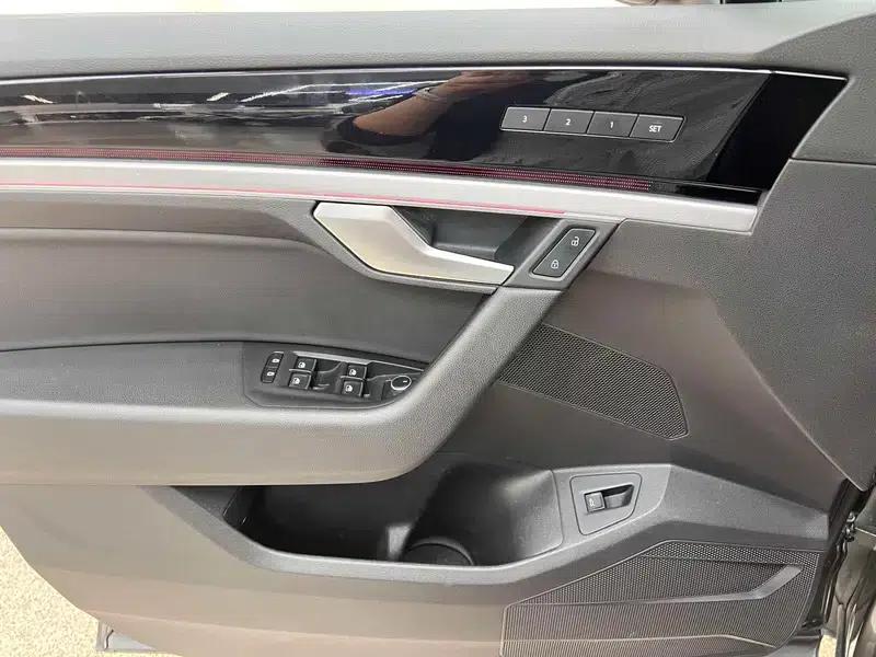 Touareg 2020 3.0TSI Luxury Edition — миниатюра 27