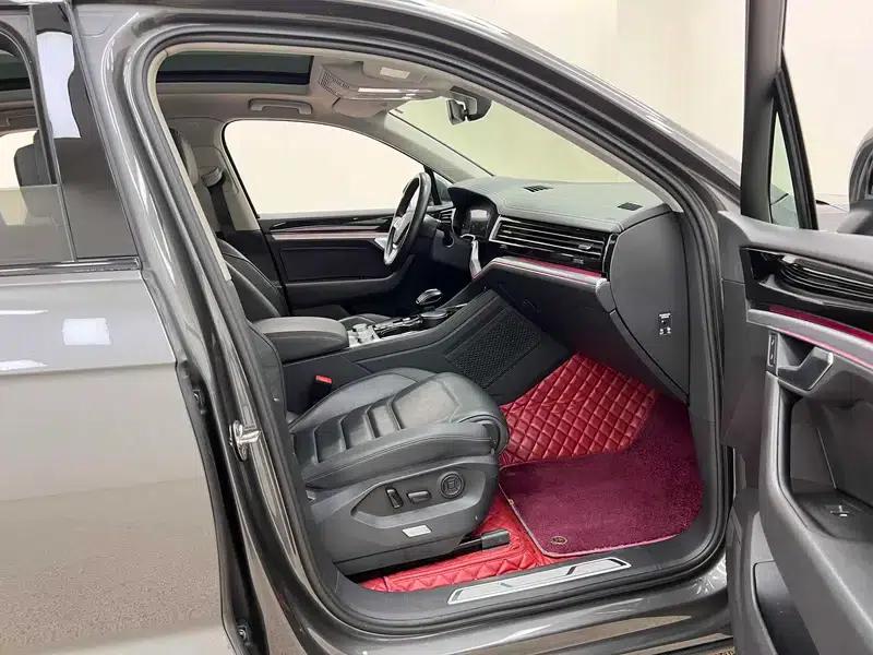 Touareg 2020 3.0TSI Luxury Edition — миниатюра 30