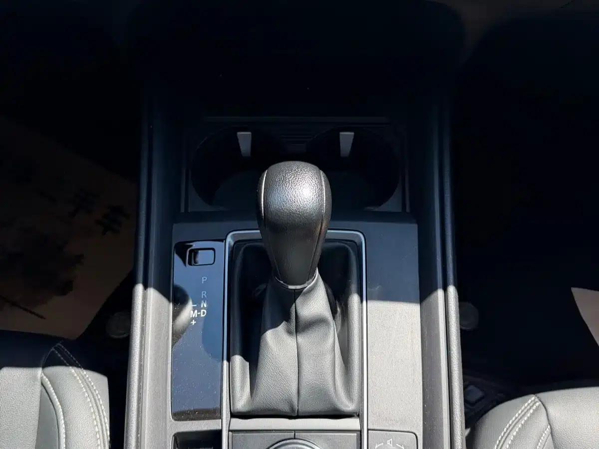 Mazda CX-50 2023 2.0L Driving Edition — миниатюра 11