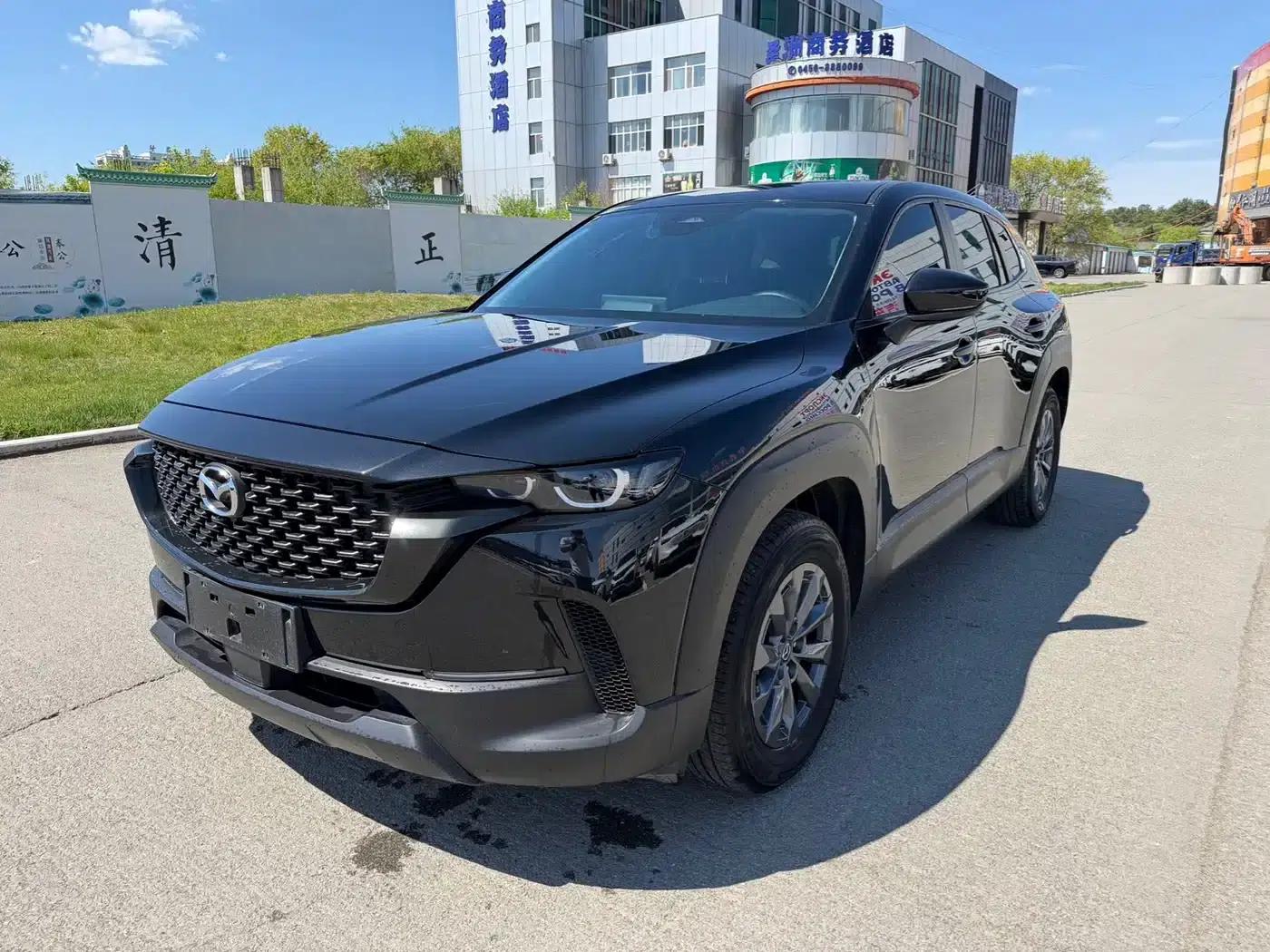 Mazda CX-50 2023 2.0L Driving Edition — миниатюра 3