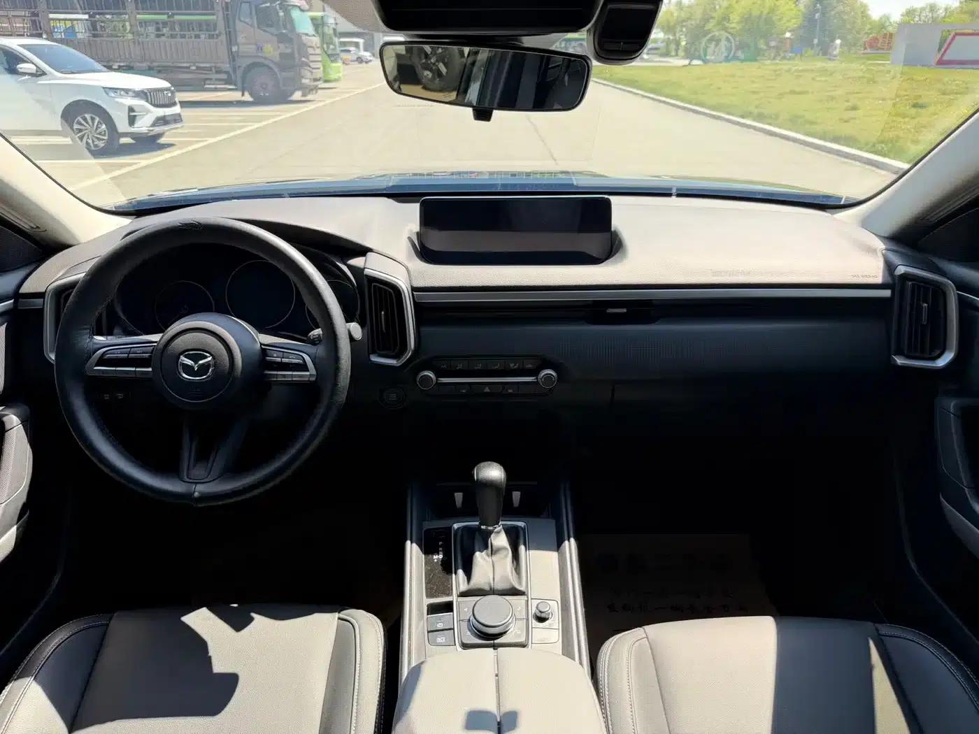 Mazda CX-50 2023 2.0L Driving Edition — миниатюра 6