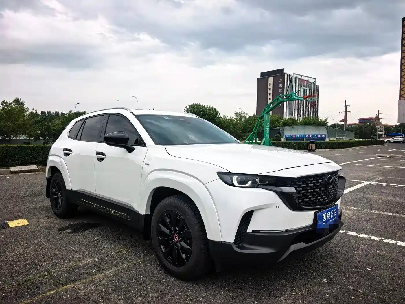 Mazda CX-50 2023 2.0L Comfort Edition — миниатюра 3