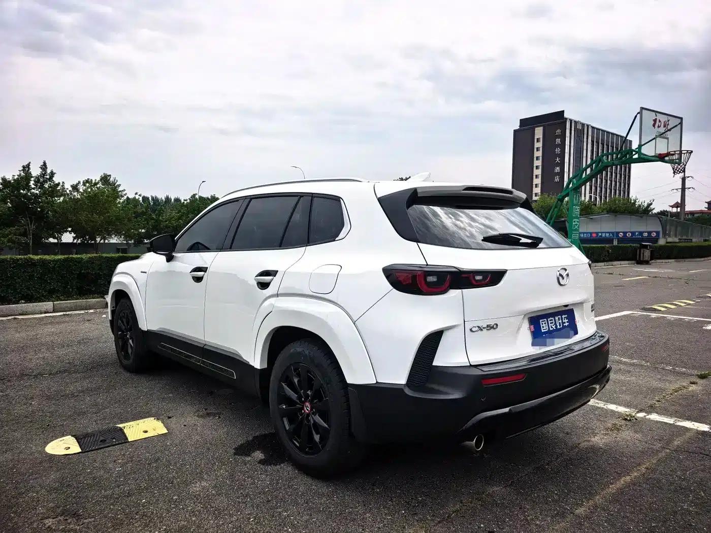 Mazda CX-50 2023 2.0L Comfort Edition — миниатюра 4
