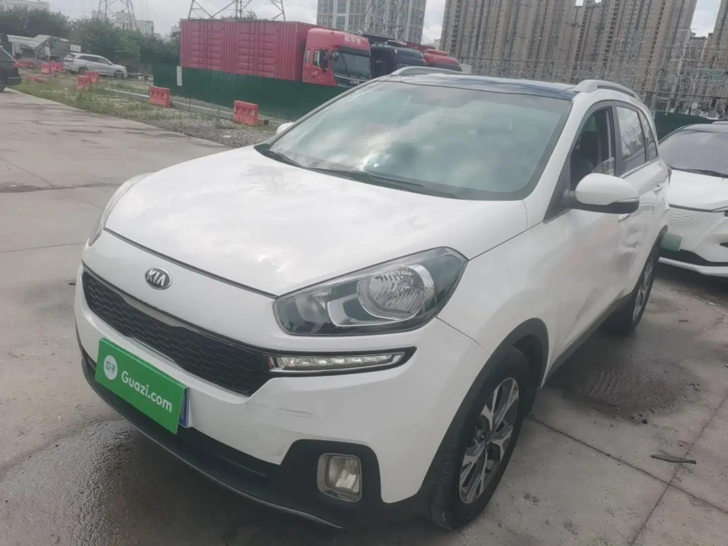 Kia KX3 2015 1.6L Automatic Two-Wheel Drive DLX — миниатюра 1
