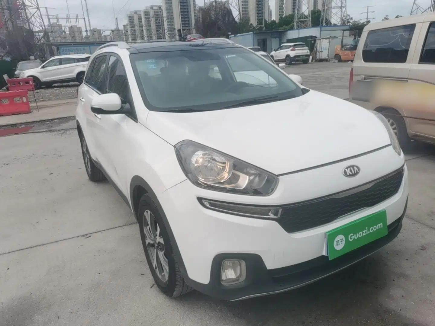 Kia KX3 2015 1.6L Automatic Two-Wheel Drive DLX — миниатюра 12
