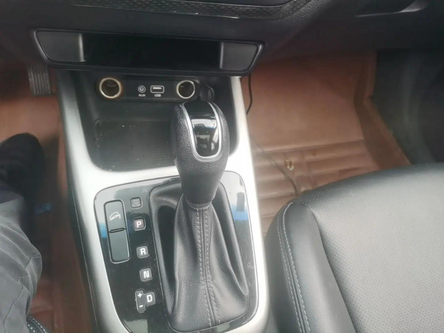 Kia KX3 2015 1.6L Automatic Two-Wheel Drive DLX — миниатюра 21