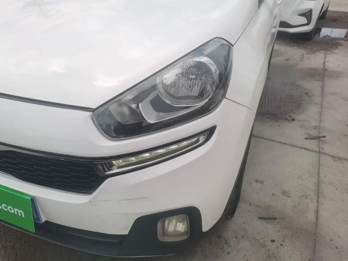 Kia KX3 2015 1.6L Automatic Two-Wheel Drive DLX — миниатюра 8