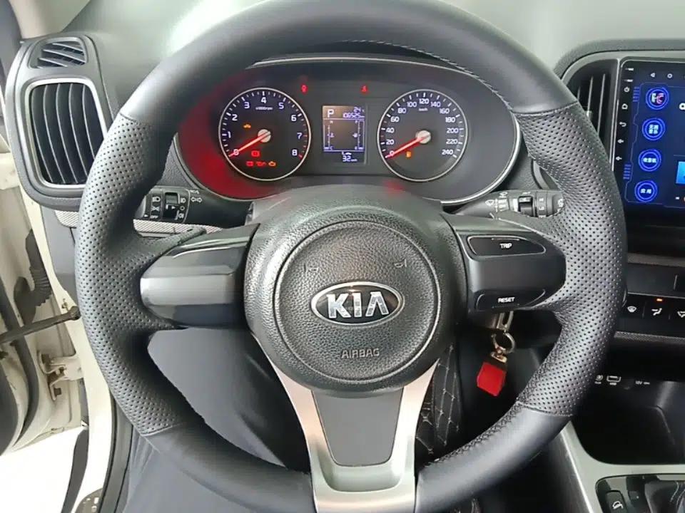 Kia KX3 2015 1.6L Automatic Two-Wheel Drive GLS — миниатюра 18