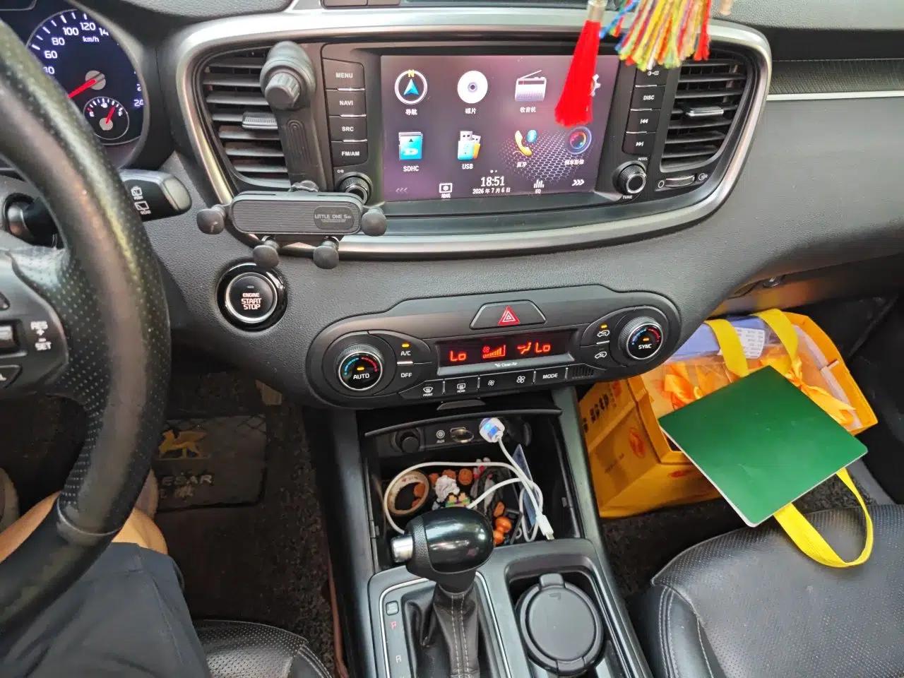 Kia Sorento 2016 Sorento L 2.2T Diesel 4WD Custom Edition 5 Seats China IV Standard — миниатюра 13