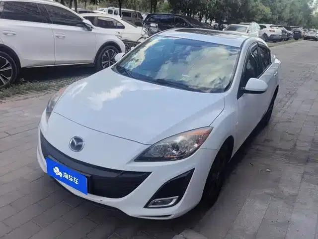 Mazda 3 Axela 2013 Sedan 1.6L Automatic Elite