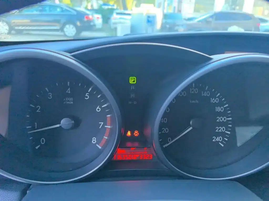 Mazda3 Axela 2015 Sedan 1.6L Automatic Elite — миниатюра 12