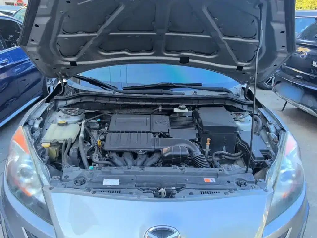 Mazda3 Axela 2015 Sedan 1.6L Automatic Elite — миниатюра 20
