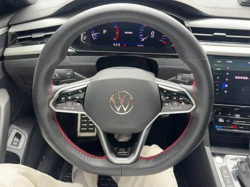 Volkswagen CC 2023 380TSI Striking Edition — миниатюра 11