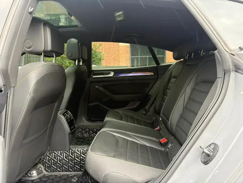 Volkswagen CC 2023 380TSI Striking Edition — миниатюра 16